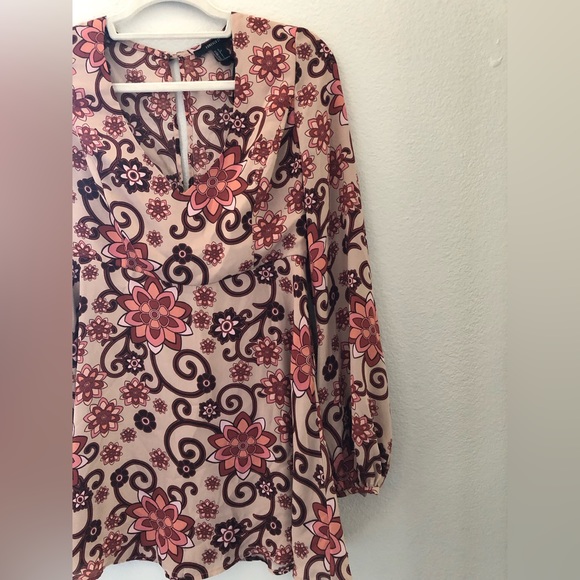 Mini Dress - Picture 4 of 11